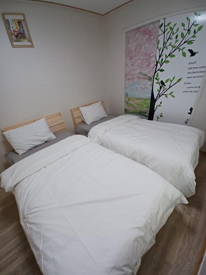 J&J Guesthouse Jeonju Exterior foto